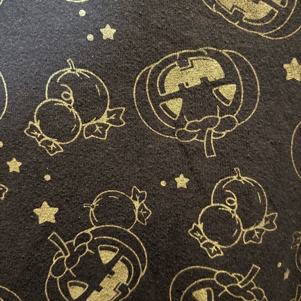 Hello Kitty and Friends Hello Halloween Sweatshirt Crew neck Size L - Picture 5 of 5